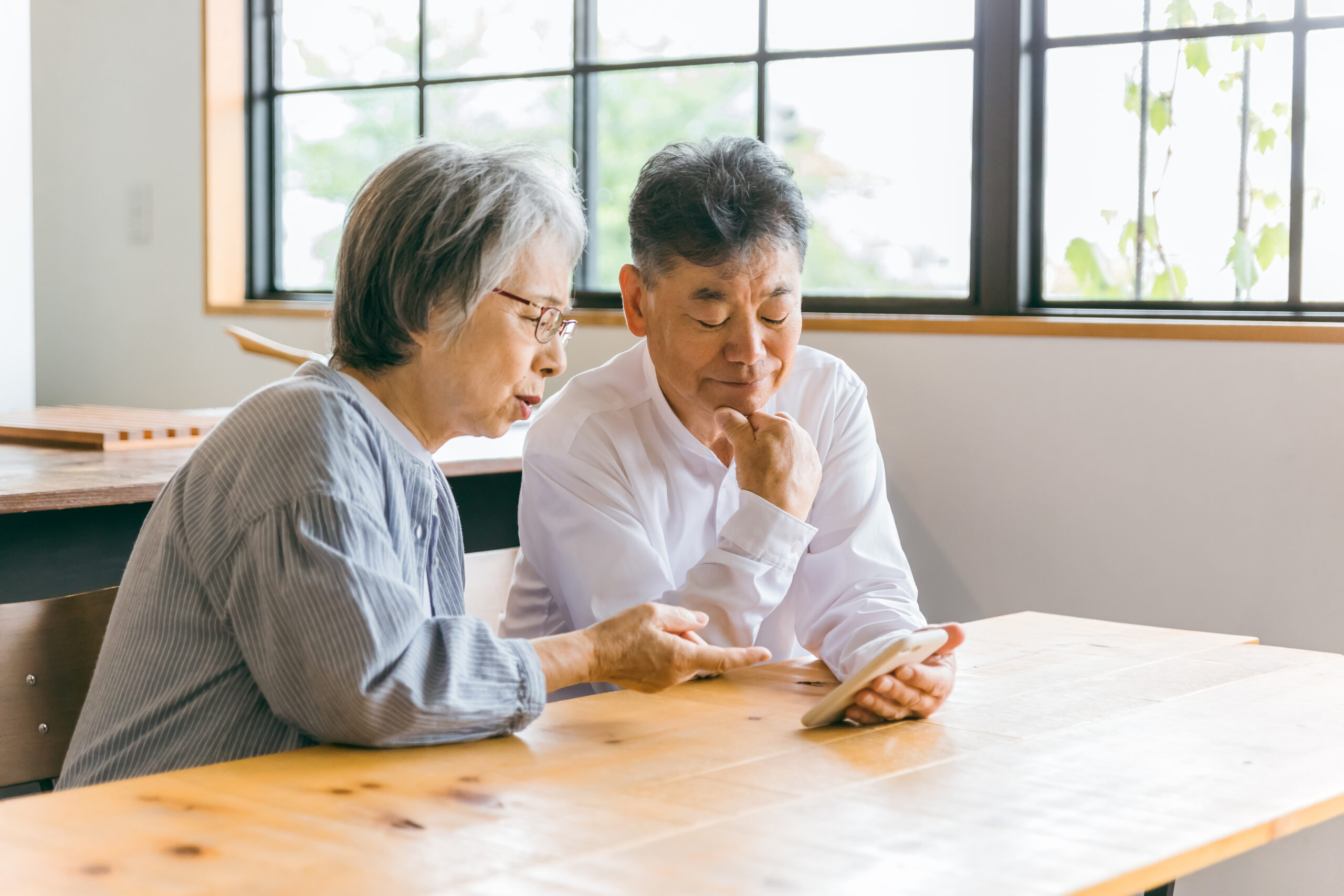 入れ歯を装着すると老けて見えることはあるの？