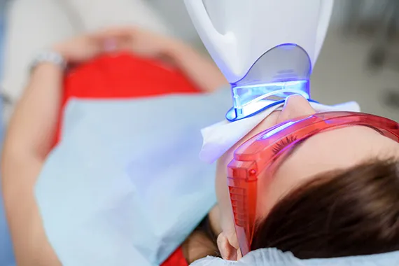 専用の機器を使った照射